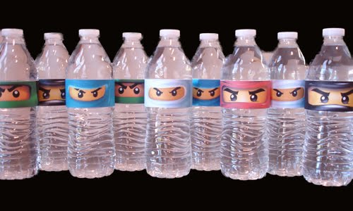 Ninjago: Etiquetas para Bolsas de Golosinas y para Botellines de Agua para Imprimir Gratis.