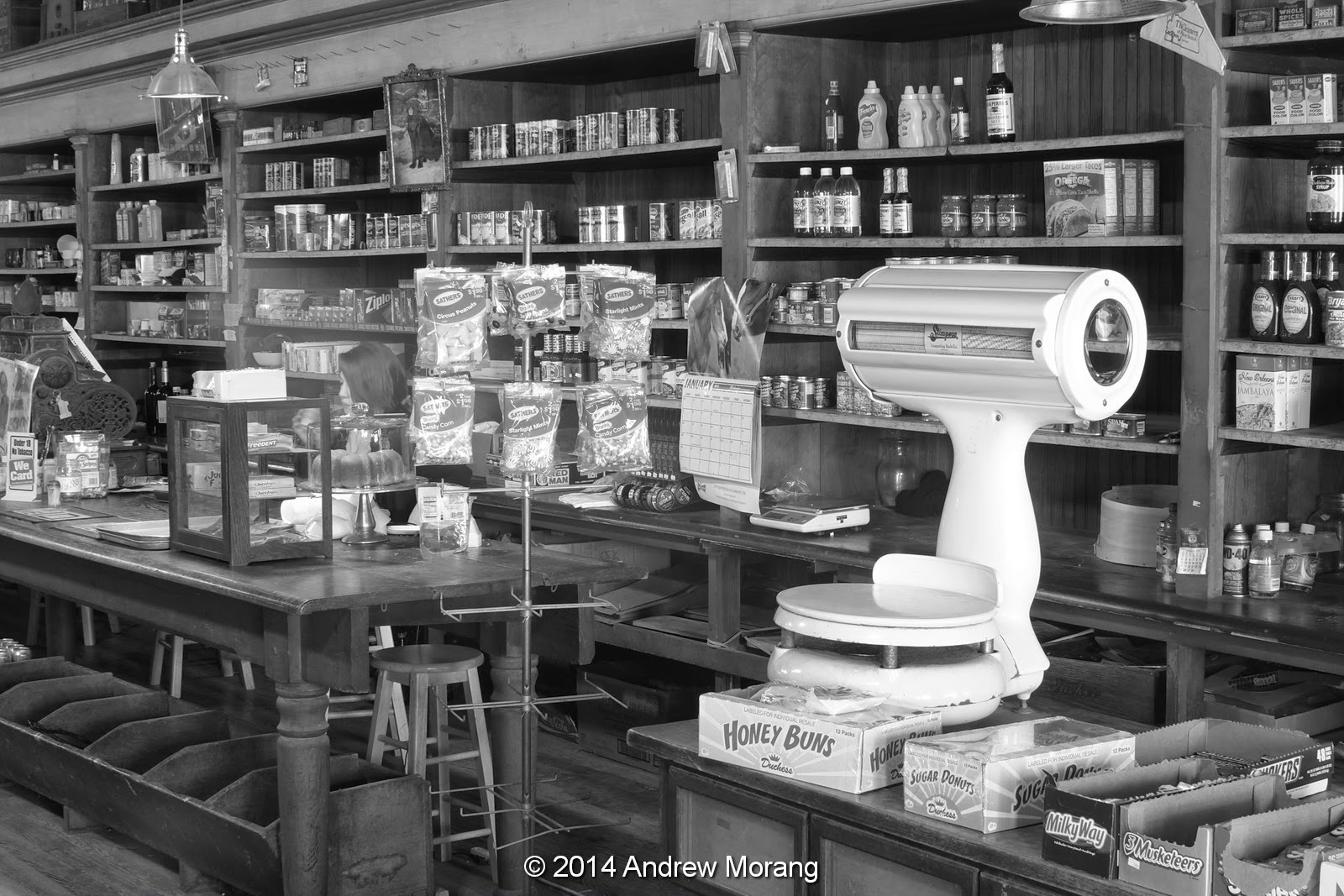 Urban Decay: Still Open: Gibbes & Sons Grocery, Learned, Mississippi