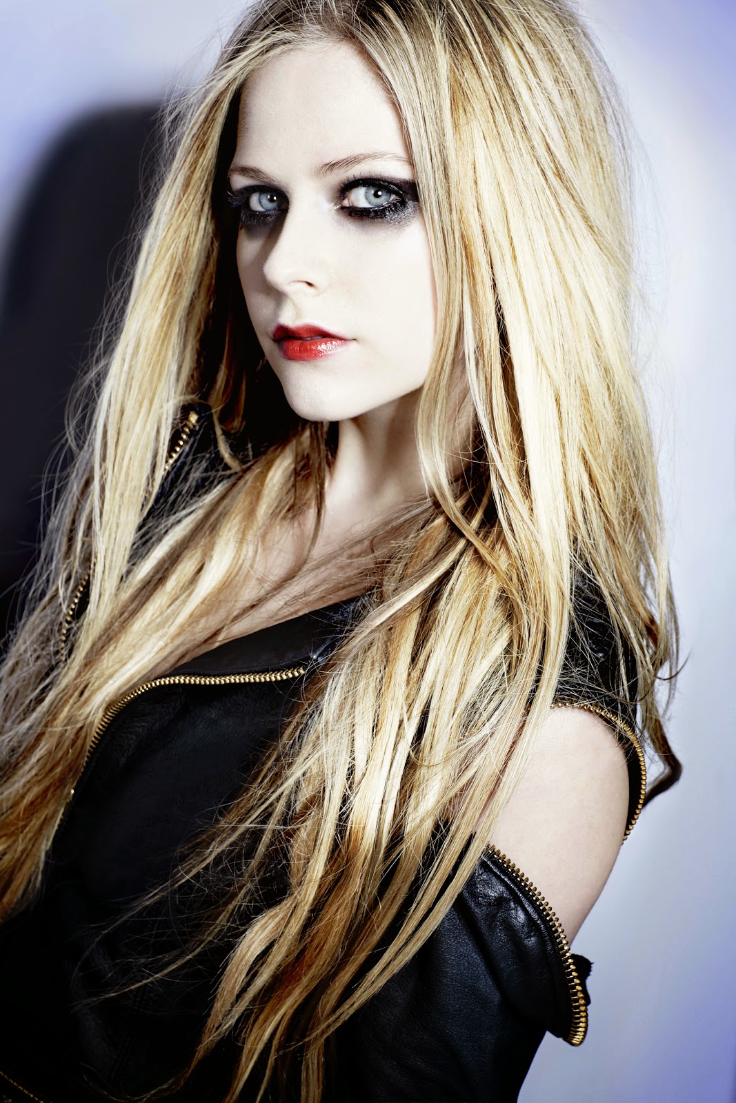 Avril lavigne nude pics images 39