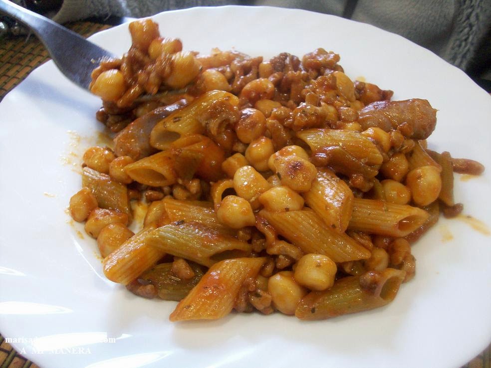 A mi manera GARBANZOS CON PASTA