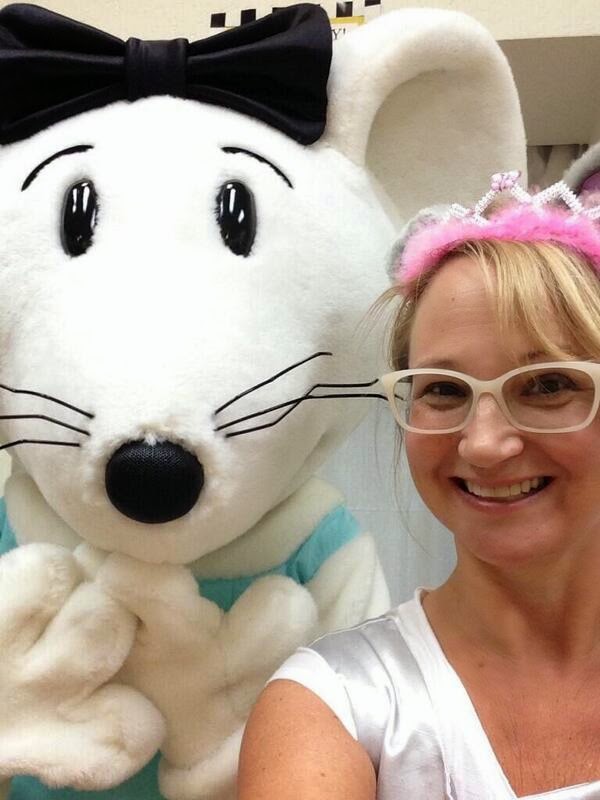 Author/Illustrator Matthew Holm The BABYMOUSE Costume Is Here!