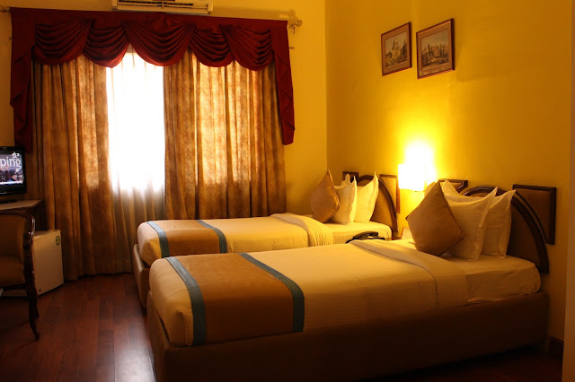 Hotel Review, Property Review, OYO Rooms, Bangalore, Travel, Karnataka, India, OYO Premium