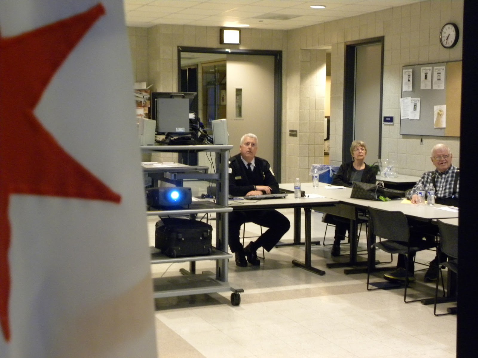 Southwest Chicago Post Eighth District Police Host FirstEver Online