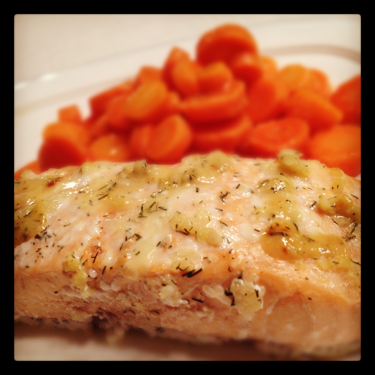 Cohen Food GarlicDill Salmon