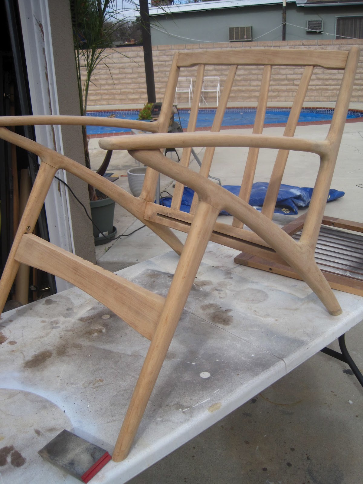 Rhan Vintage. Mid Century Modern Blog. Z Chair Refinish.