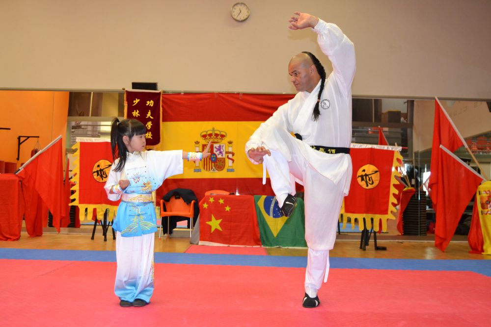 Shaolin en Madrid Kung-Fu Escuela Shaolin Tlf: 626 992 139 GrandMaster Senna y Master Paty Lee