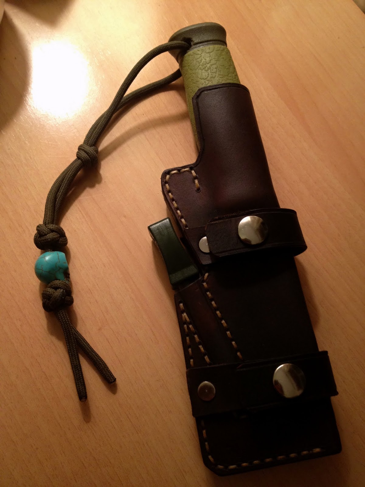 BUSHGEAR Leather Knife sheath bushcraft style