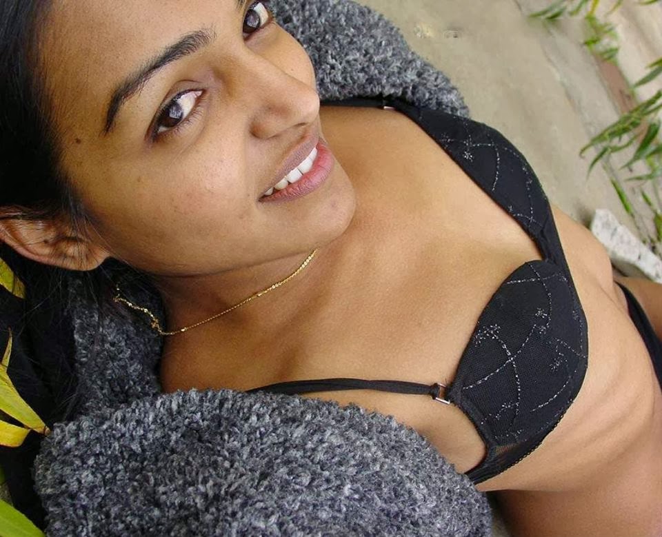 Hot Girl Anitha's Personal Photos 