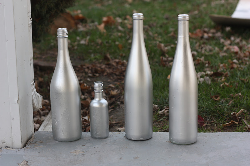 {The.Hill's.Nest} DIY Frosted Wine Bottles with Frosted Branches