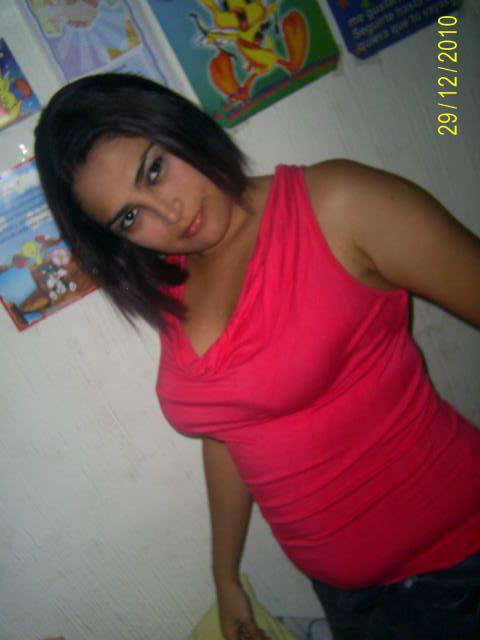 naked black muscle hunk how to describe yourself on a dating site examples