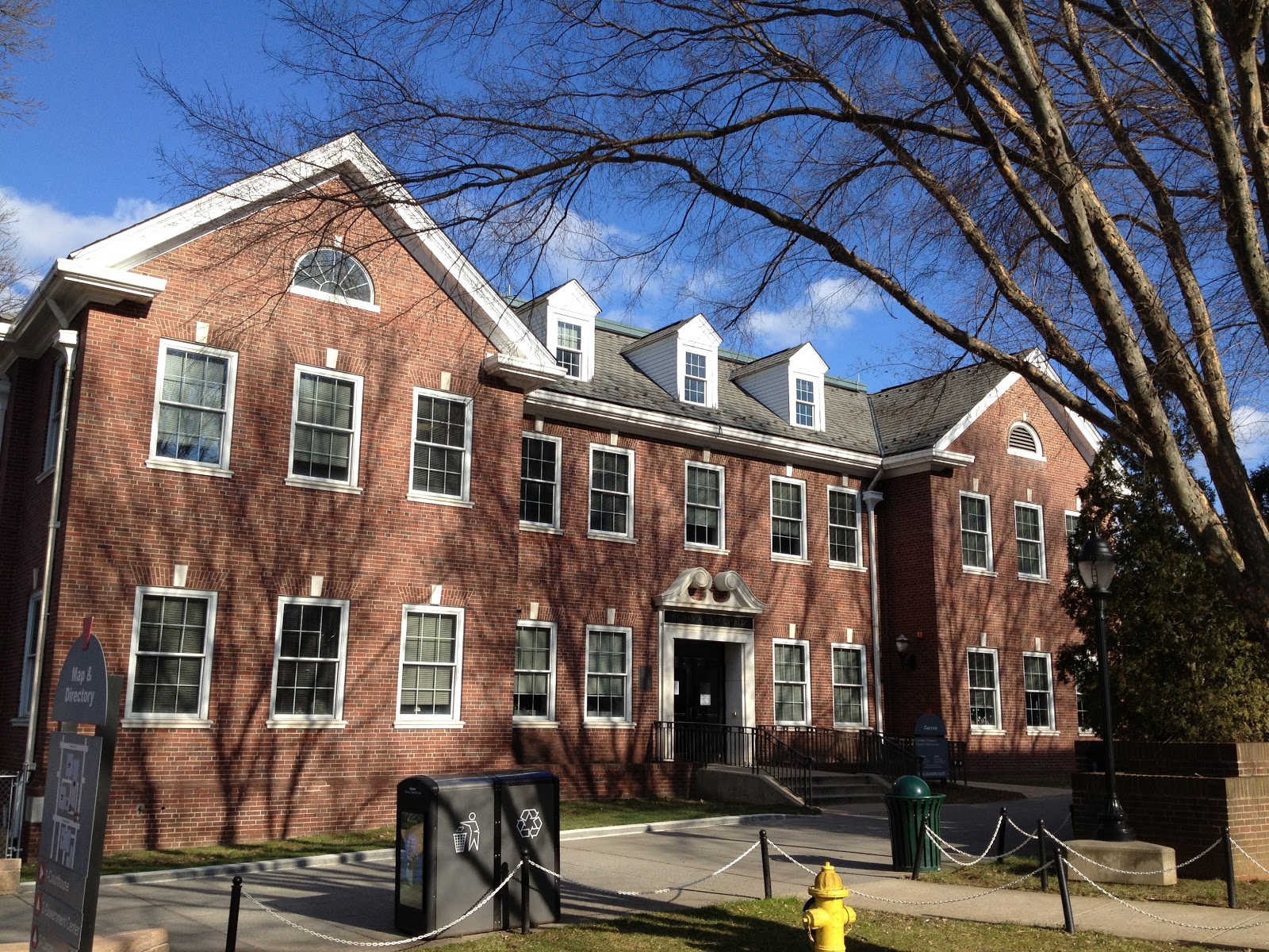 Information about Media that you won't get anywhere else..... Media Courthouse Stands Out!