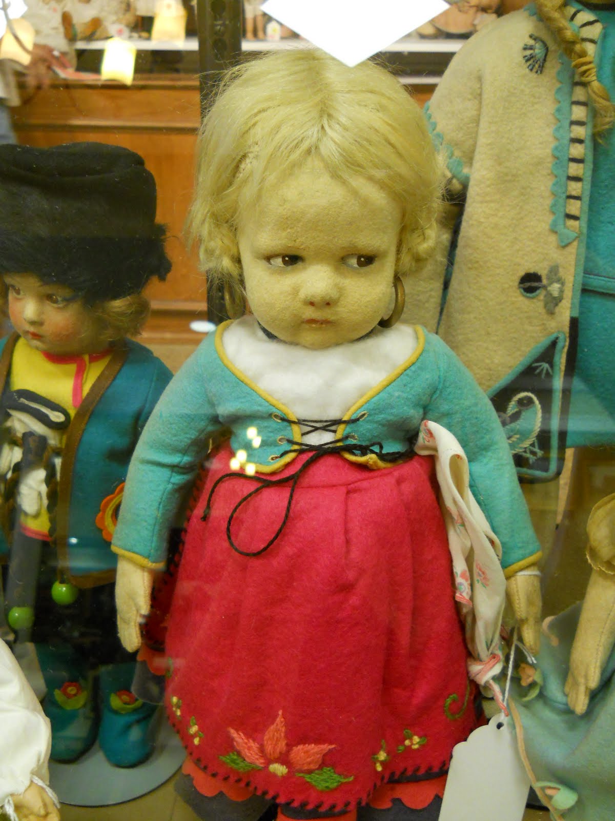 Jolly Dolly Doll Auction