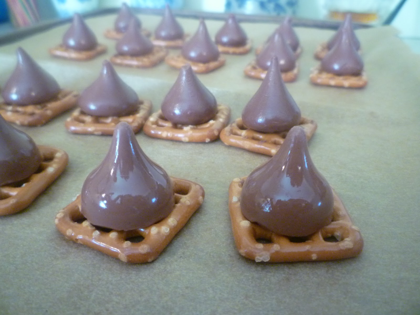 What's Baking in the Hershey Kiss Pretzel Bites