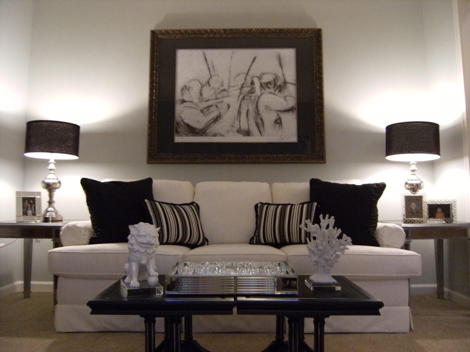 18 Photos And Inspiration Silver And White Living Room Ideas Lentine Marine