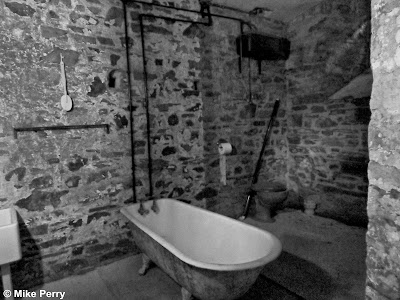Bath at Bodmin Jail