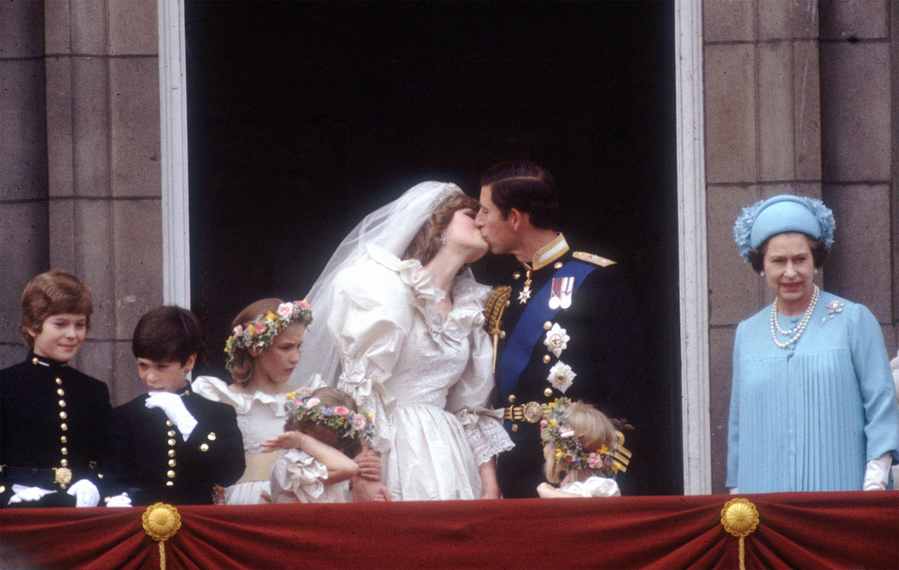 Iconic wedding: Prince Charles and Diana Spencer - Red Carpet Wedding