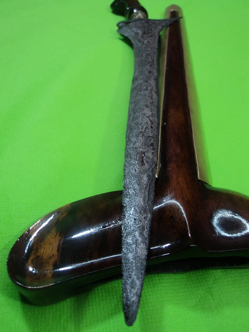 keris sempaner tuban langka rongko iras dimaharkan gudang pusaka keris tosan aji keris keris sempaner tuban langka rongko iras dimaharkan gudang pusaka keris tosan aji keris