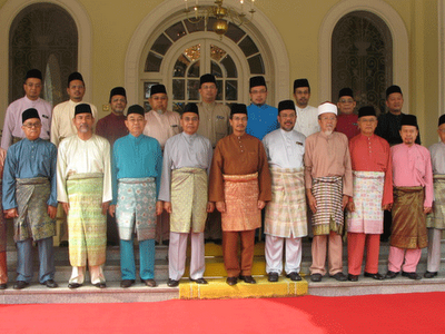 http://1.bp.blogspot.com/-mKtIfmzxt8M/TZQfzxQLNvI/AAAAAAAAEQM/_9v9e3KNq_k/s1600/hiasan.png