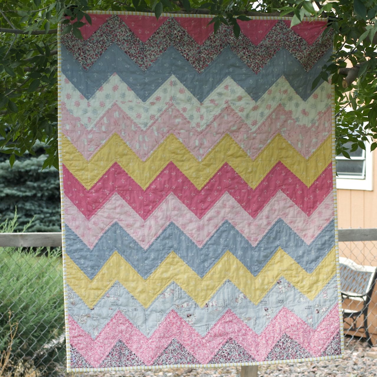 a quilt is nice: Out to Sea Zigzag Quilt