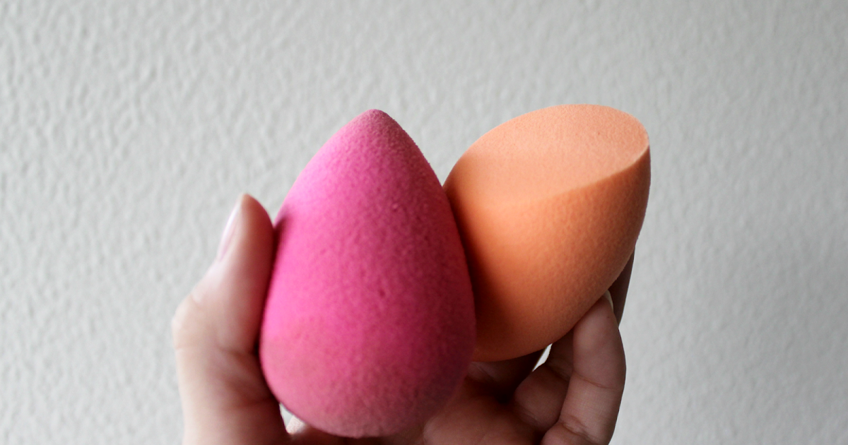 Elín Likes BEAUTY BLENDER VS REAL TECHNIQUES MIRACLE COMPLEXION SPONGE