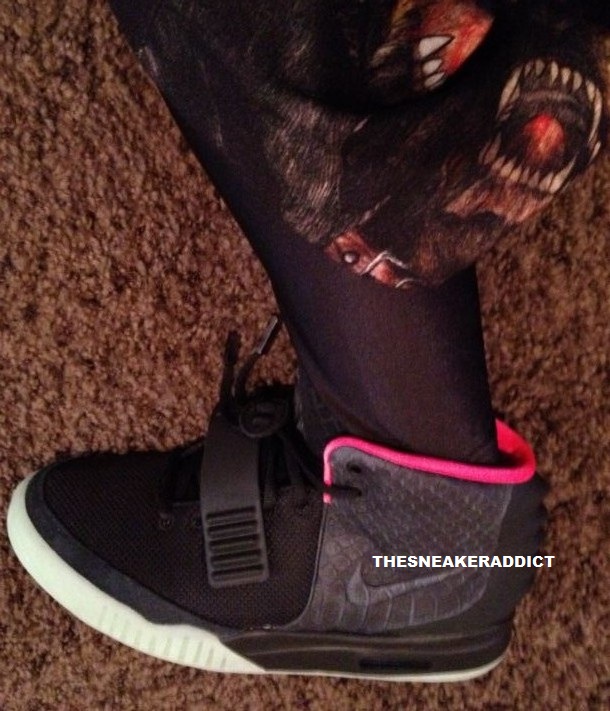 THE SNEAKER ADDICT Nike Air Yeezy 2 Black / Pink Sneaker (New Images)