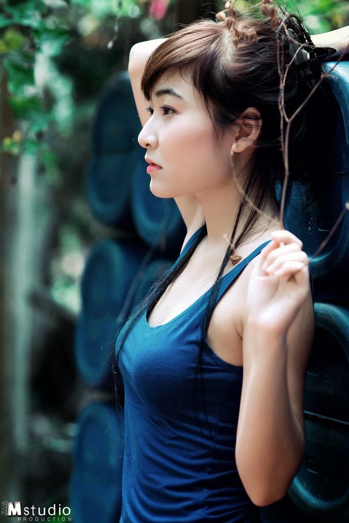 Gái việt xinh đẹp quyển rủ