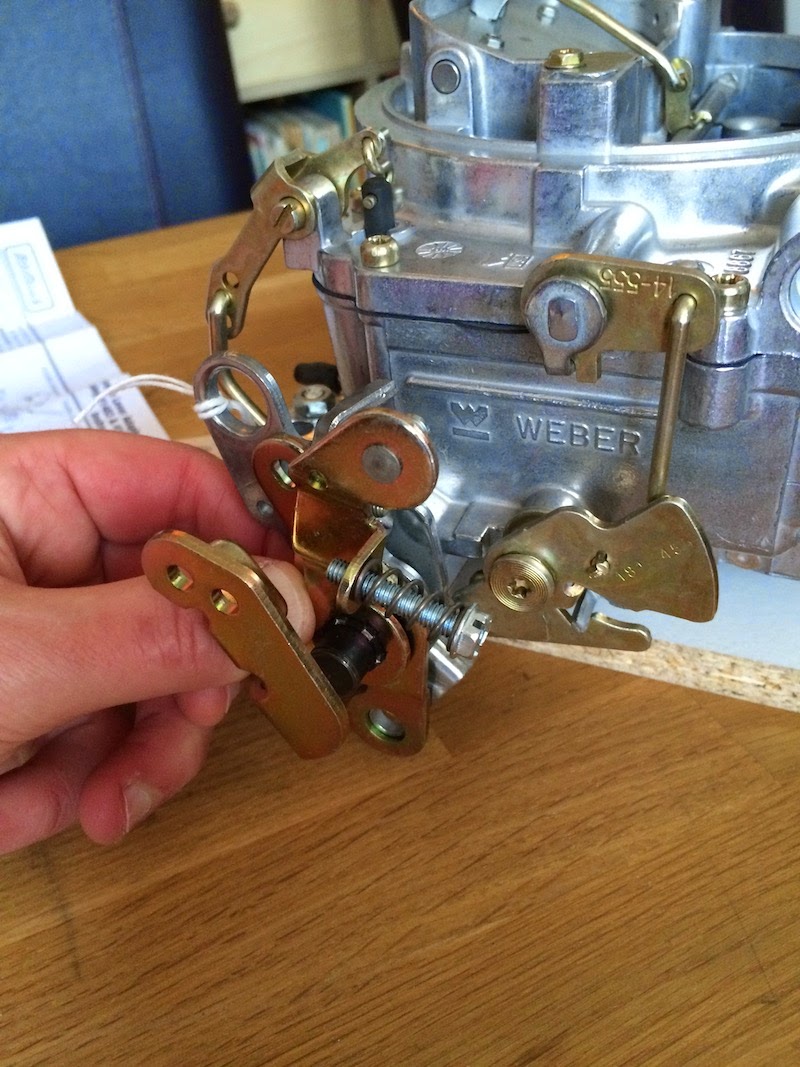 A '73 Florida 'stang in Amsterdam Edelbrock 1406 + 1483