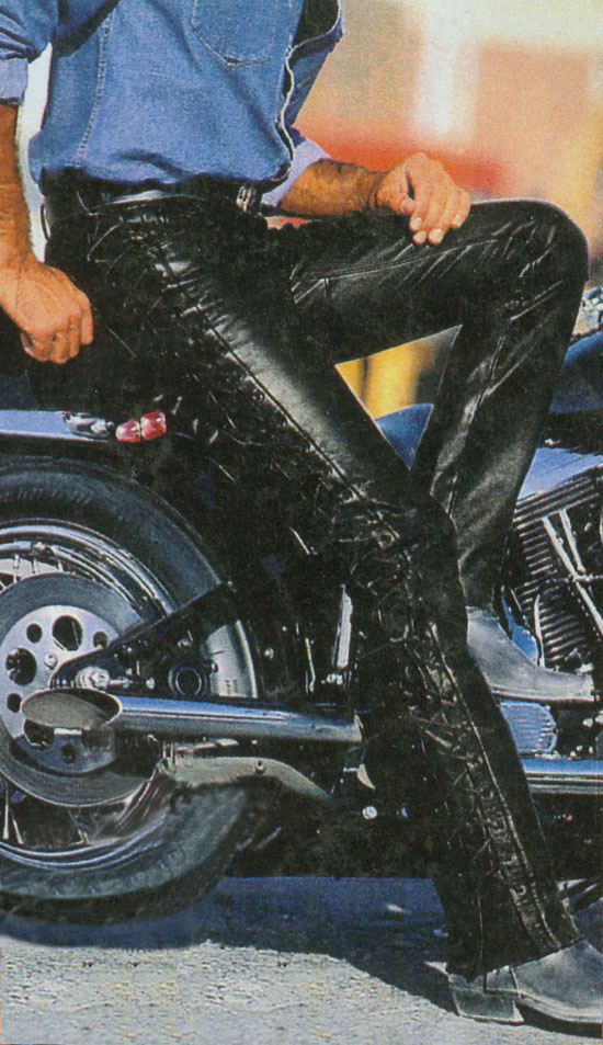 Moto Twist Features Of Leather Motorcycle Pants For Men That Will Make A Biker Look Fabulous!