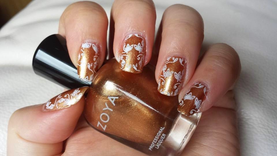 Gold & White Stamped Mani (August 2014)