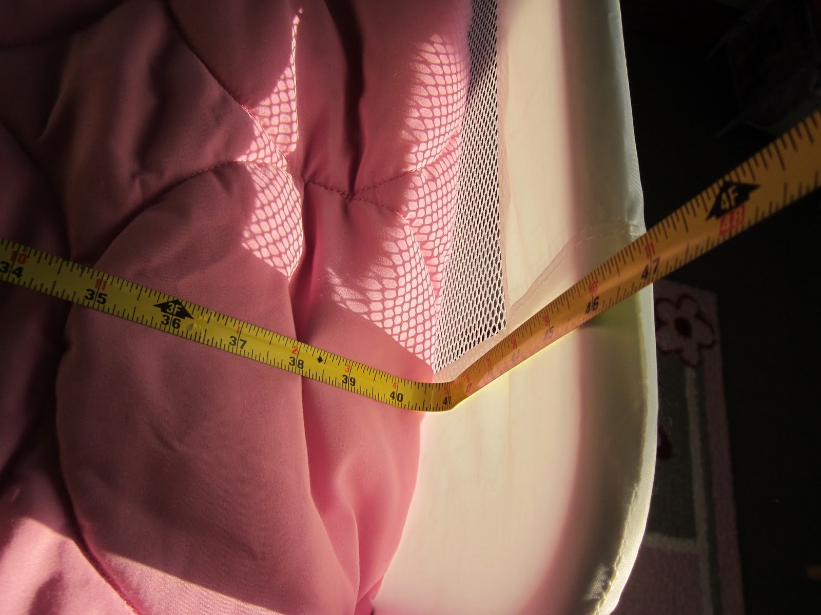 I make stuff attempting a dust ruffle