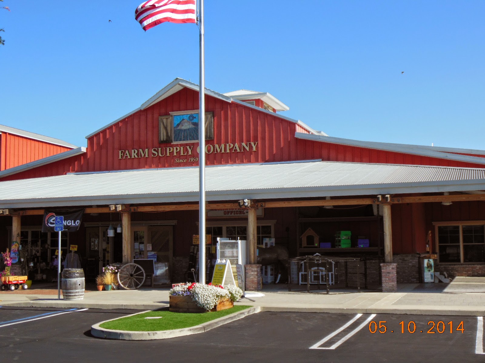 Pumpkinmania!: Farm Supply Company, San Luis Obispo
