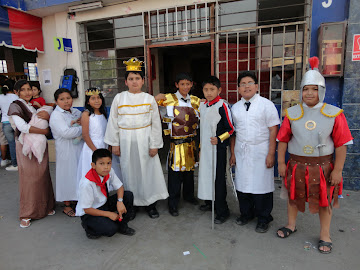 GRUPO QUE PARTICIPÓ EN TEATRO - 2011