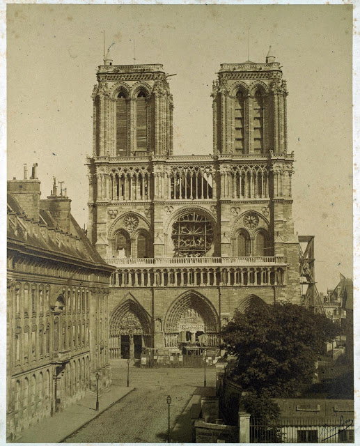 What Did Notre Dame Paris Look Like  in 1852 