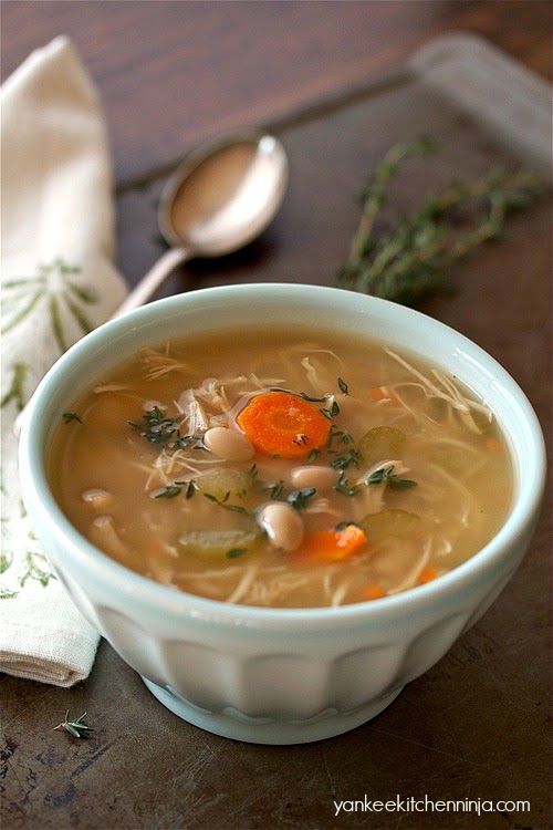 Slow cooker chicken and white bean soup Yankee Kitchen Ninja