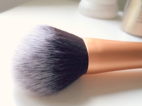 Real Technique Powder Brush Close Up