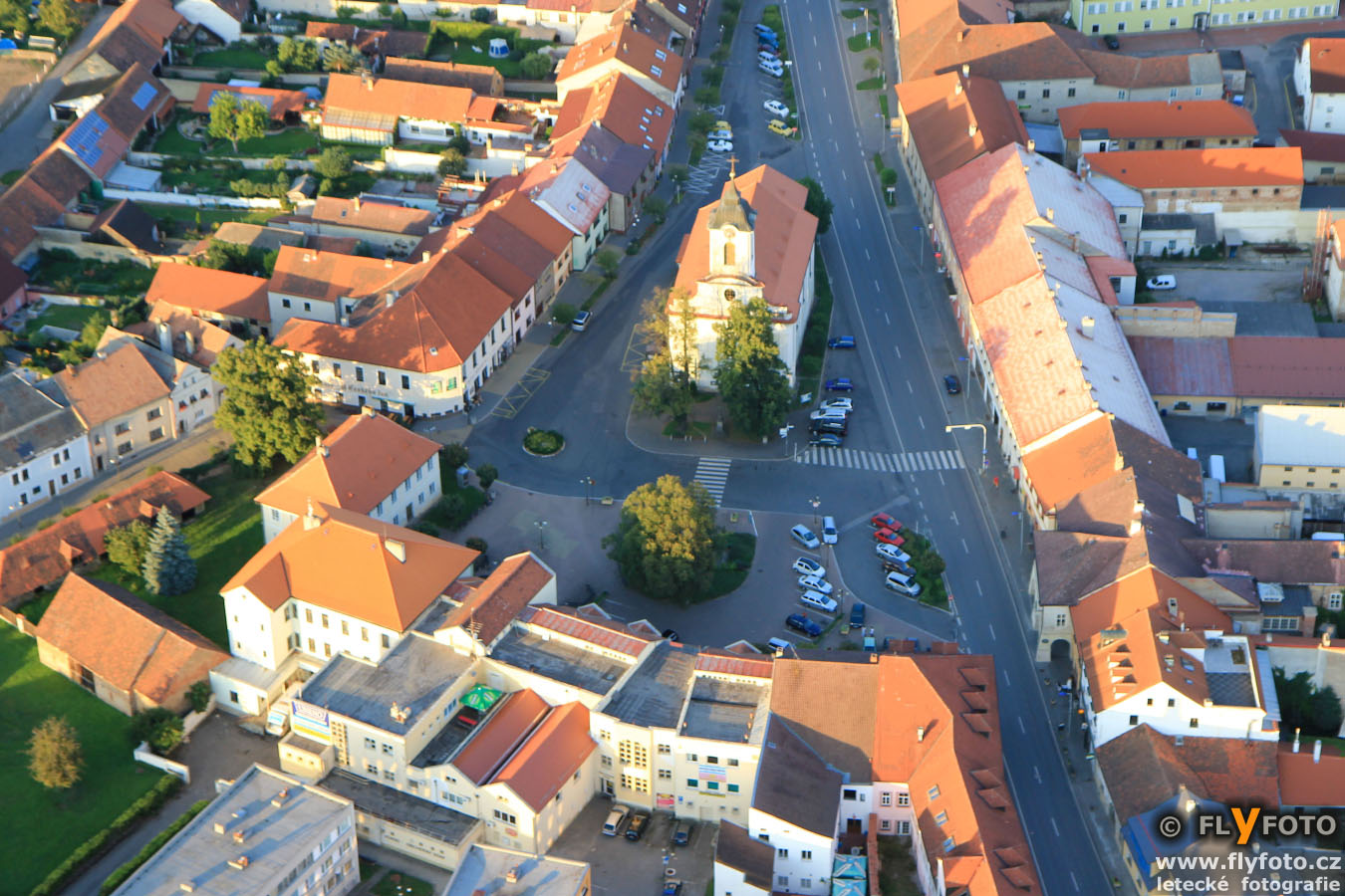 FLyFOTO letecká fotografie a video Žebrák