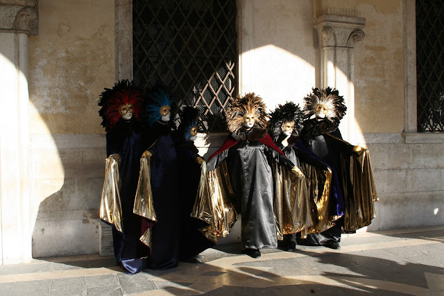 Карнавал - ряженые - Венеция Venice figures carnival