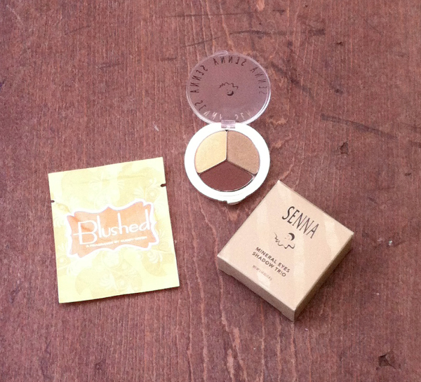 Glossy Box Beauty Subscription Review - August 2012 Glossy Box Beauty Subscription Review - August 2012