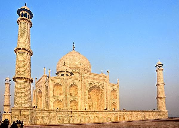Day Tour from Delhi to Agra with ReadyClickAndGo