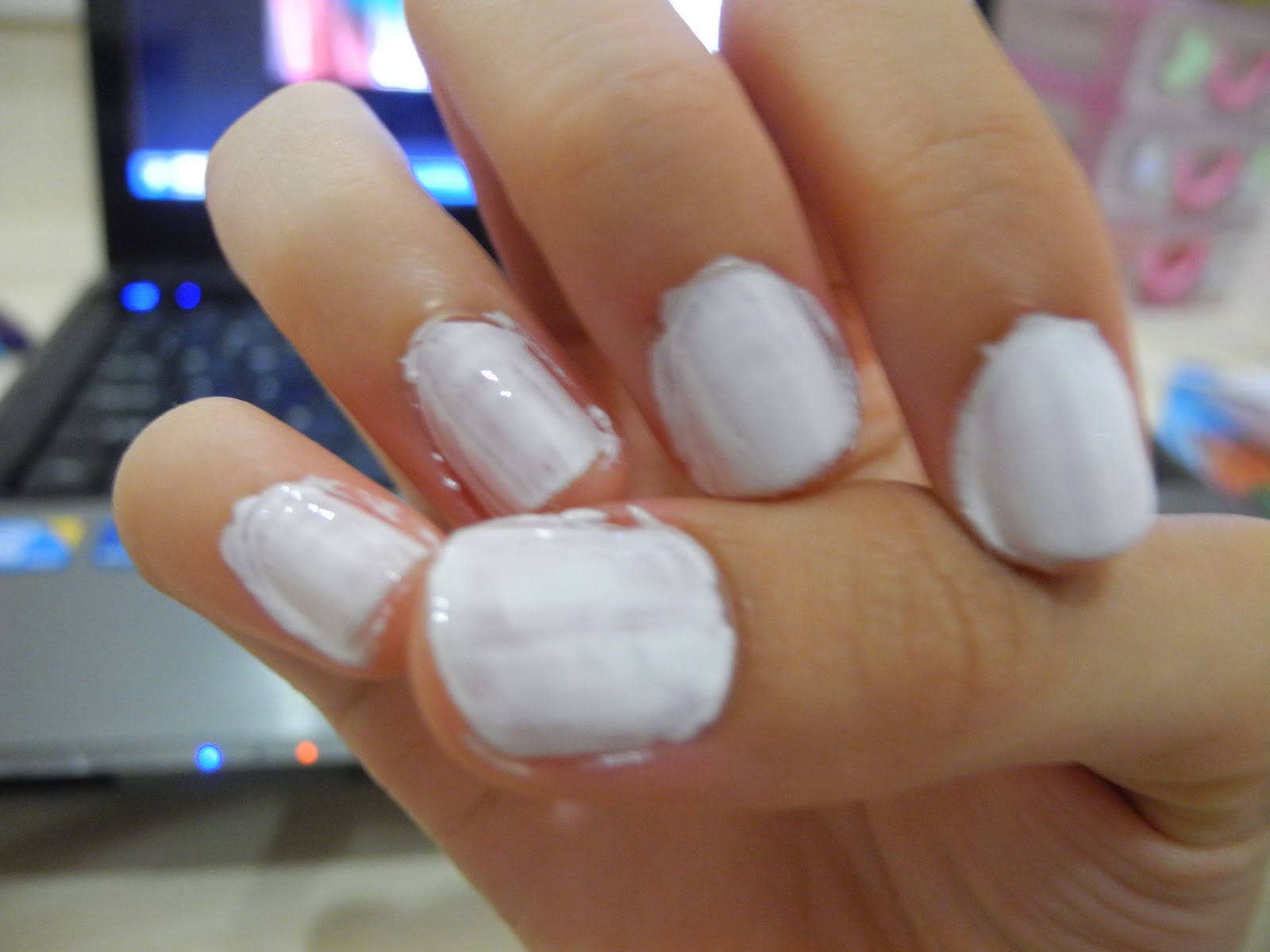 月荷 Nails Tutorials so Easy You Can Bleed (2) How To Do Colourful