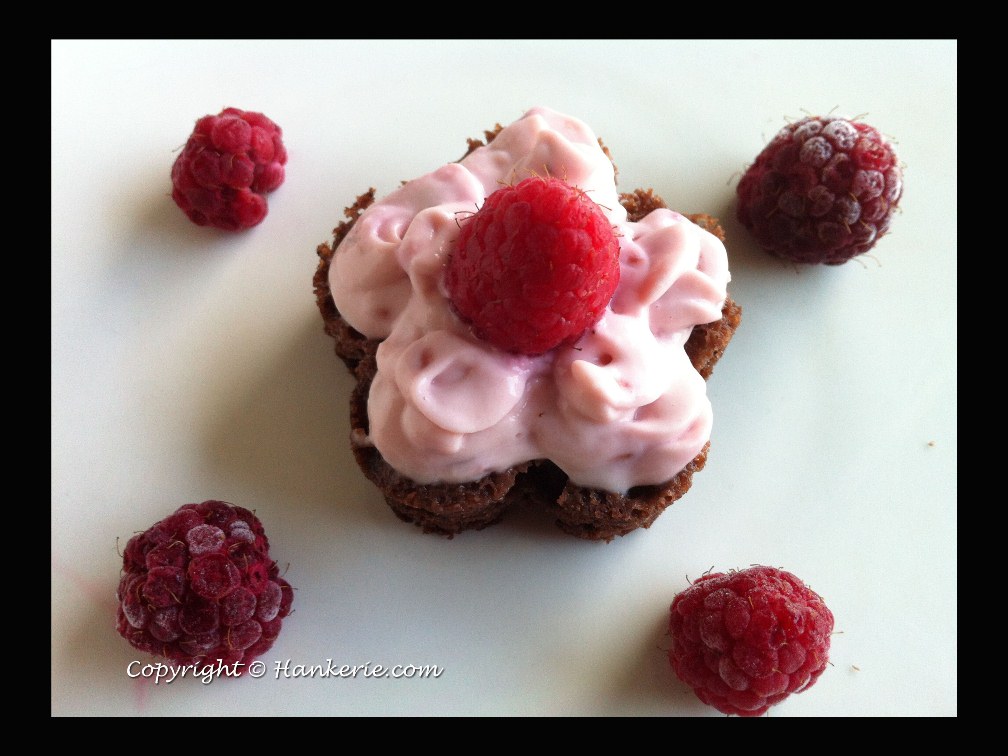 Glutenfree Flowershaped Chocolate Cake Hankerie