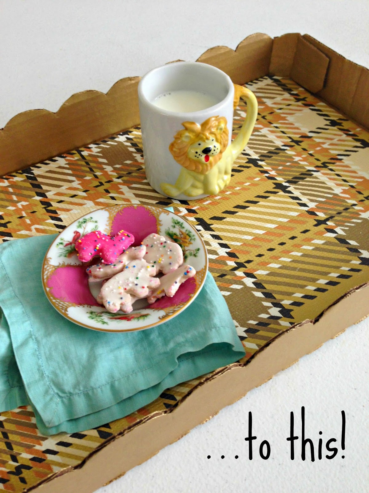 WhiMSy love DIY Cardboard Tray