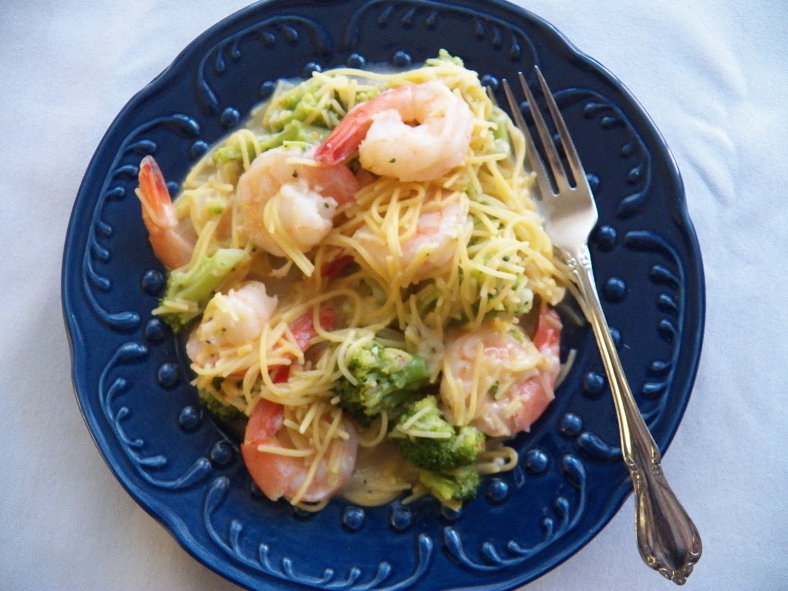 Martha's Recipe Cabinet: Spaghetti with Garlic-Shrimp & Broccoli