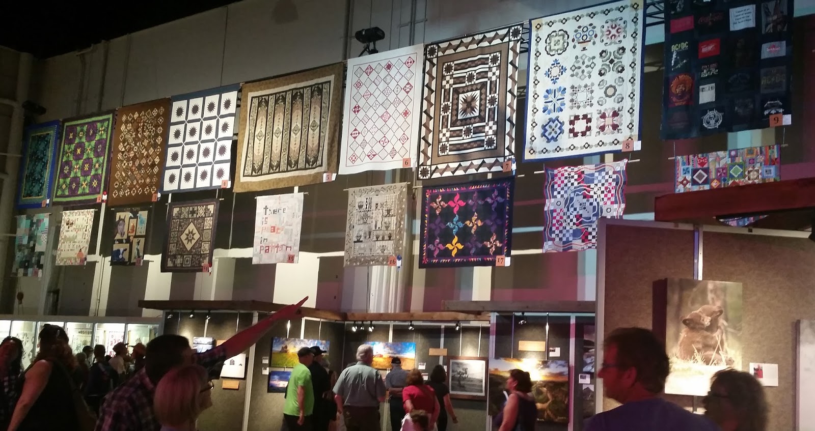 Roberta's Custom Quilting This Quilt is a Winner! At The Calgary Stampede