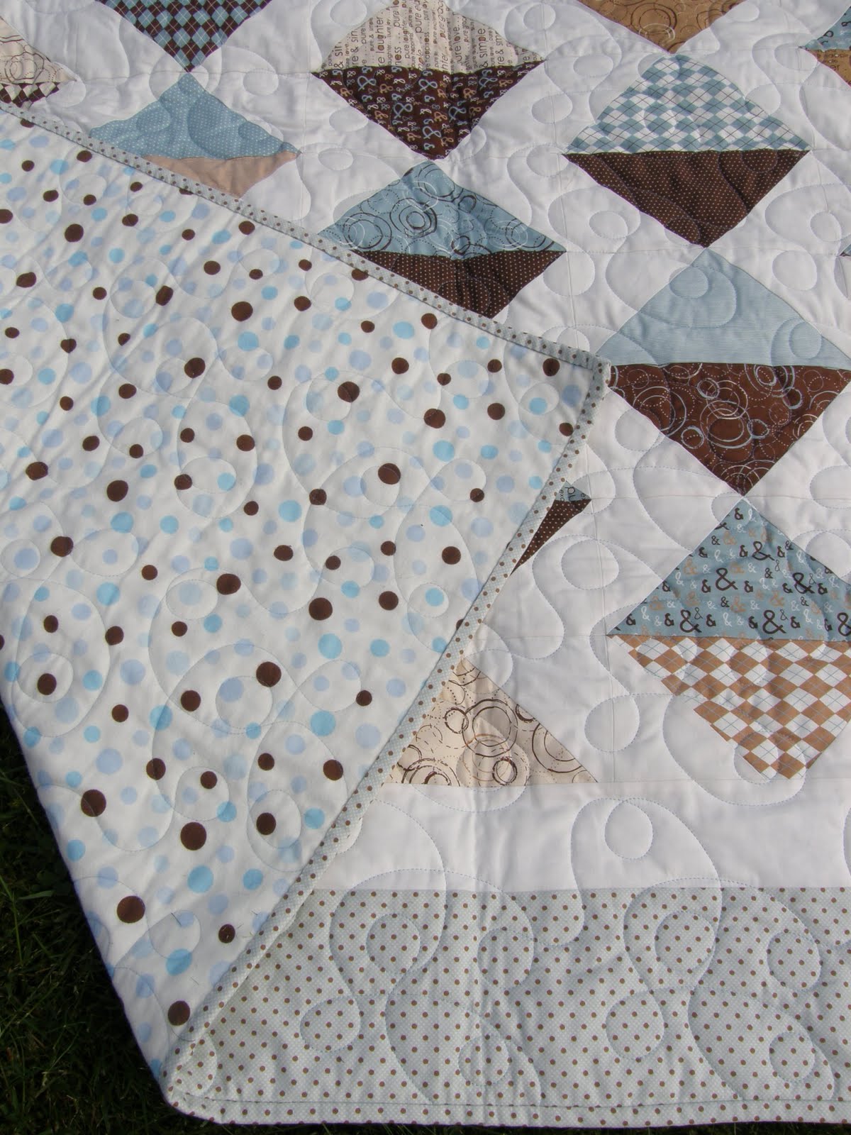 QuiltNut Creations quilt monday
