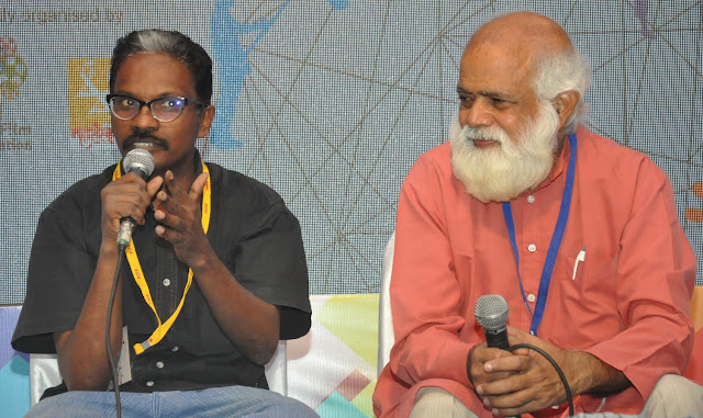 Dr. Biju Damodaran, Director of Malayalam movie 'Valiya Chirakulla Pakshikal' Dr. Biju Damodaran, Director of Malayalam movie 'Valiya Chirakulla Pakshikal'