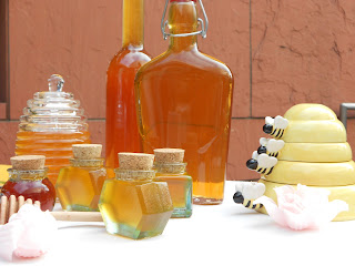 Keiunta+Dixon+and+Mauricio+Burgos Use Raw Honey Moisturizer Says The National Honey Board and Mauricio Burgos