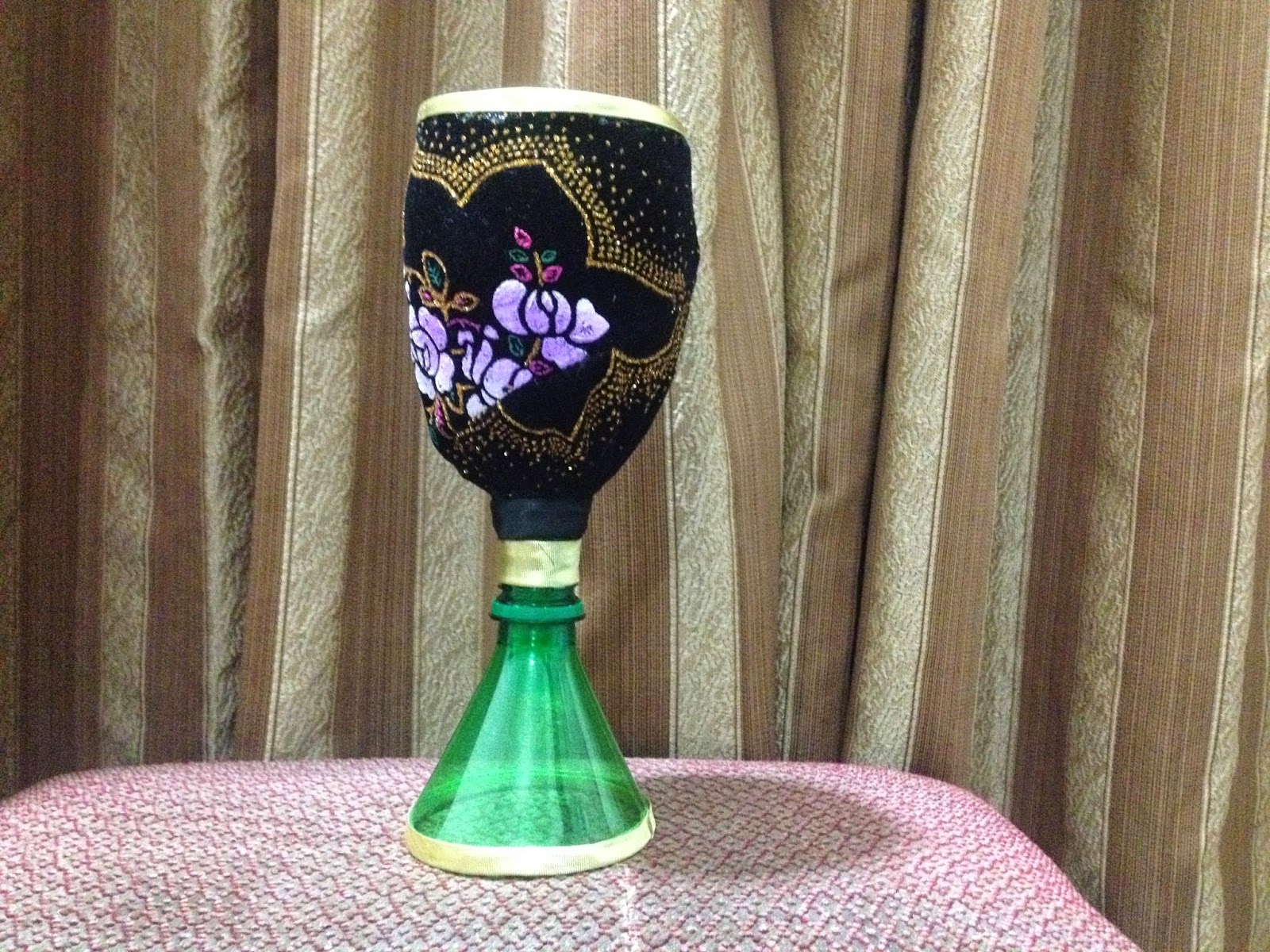 Home Decore Decoration Pieces Made Of Plastic Bottles