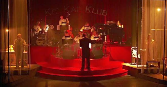 2011, Cabaret, théâtre Barnabé