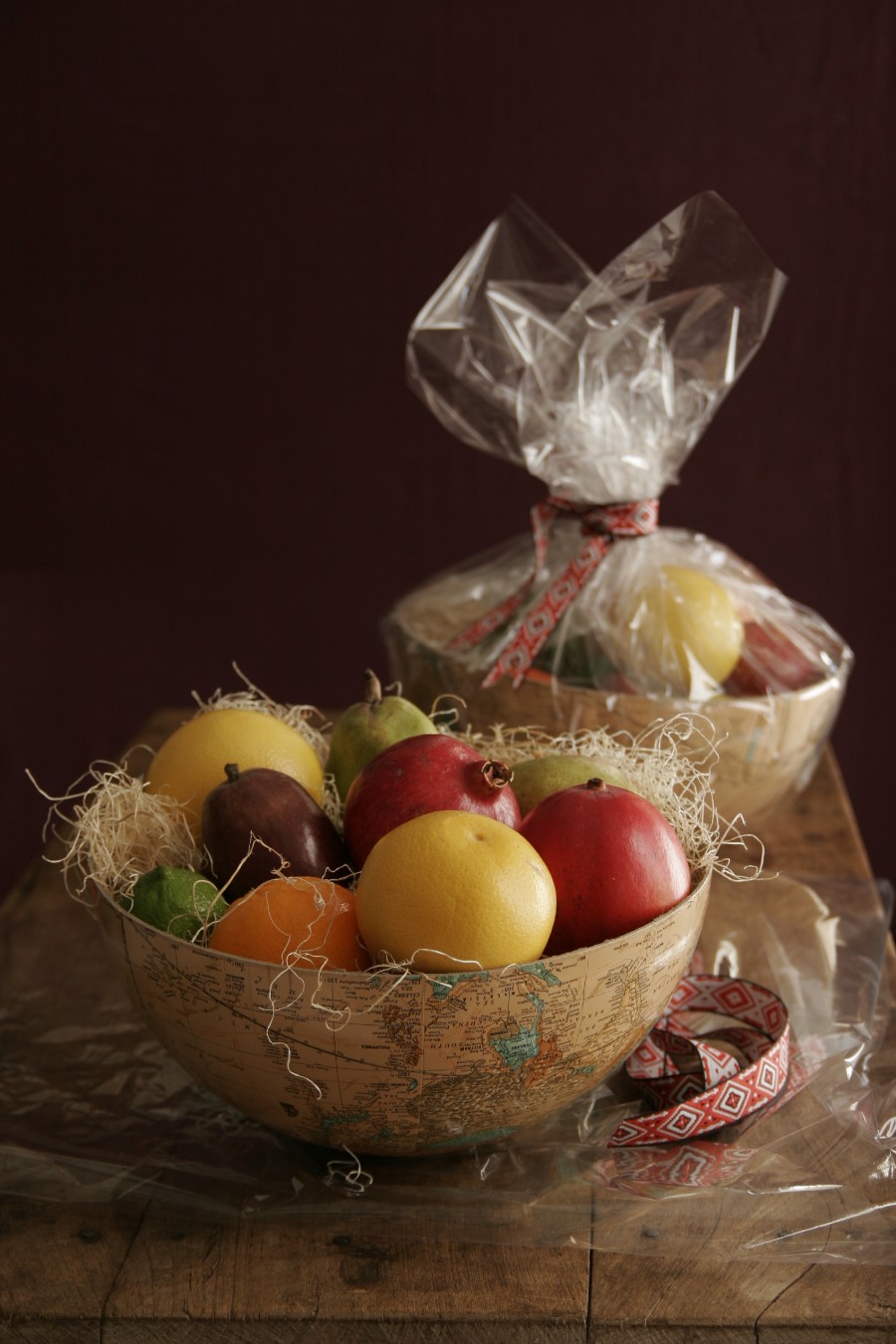 [this→that] globes